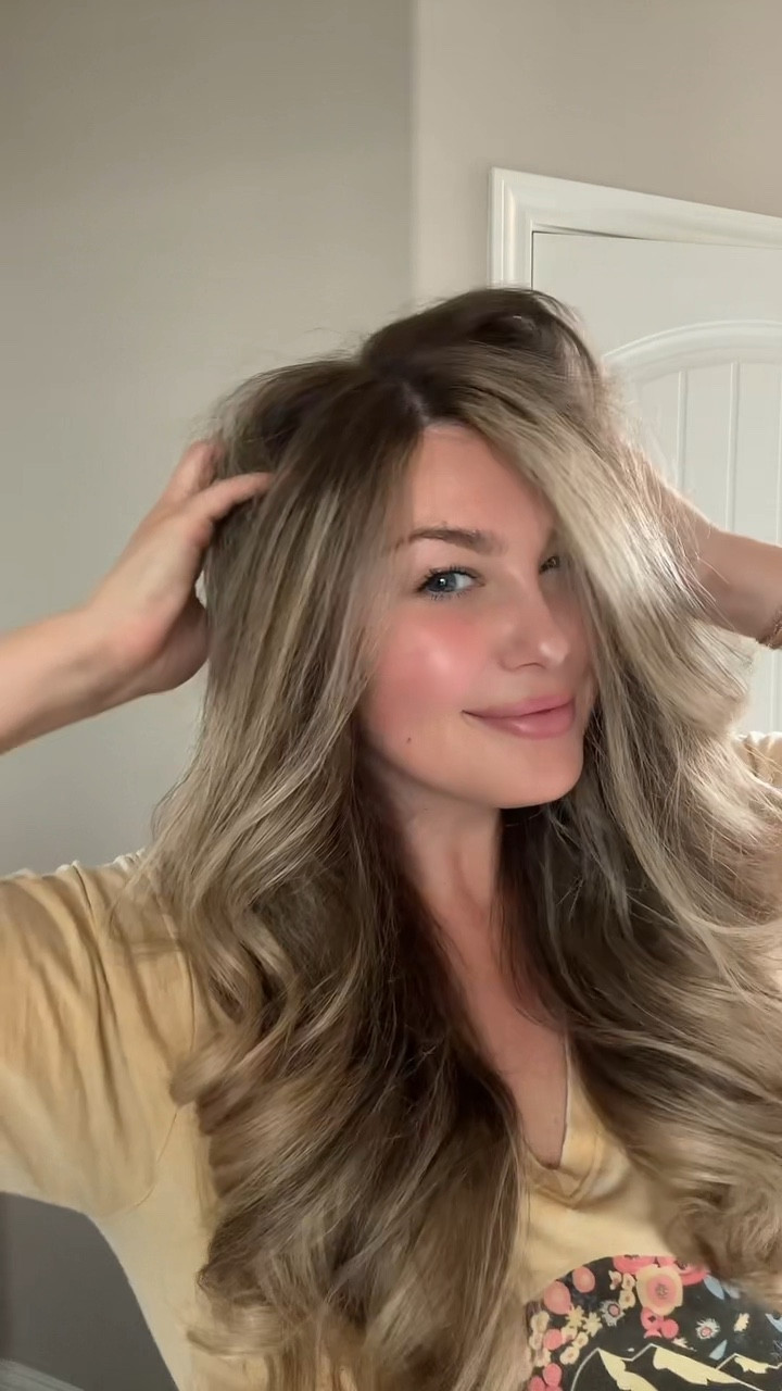 With this hair tool,it really only takes about 7 minutes per side 🤯 
Hands down the best at home hair styler!! 

#LTKVideo #LTKBeauty #LTKStyleTip