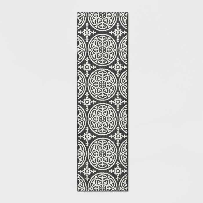 Medallion Washable Tufted And Hooked Rug - Threshold™ | Target