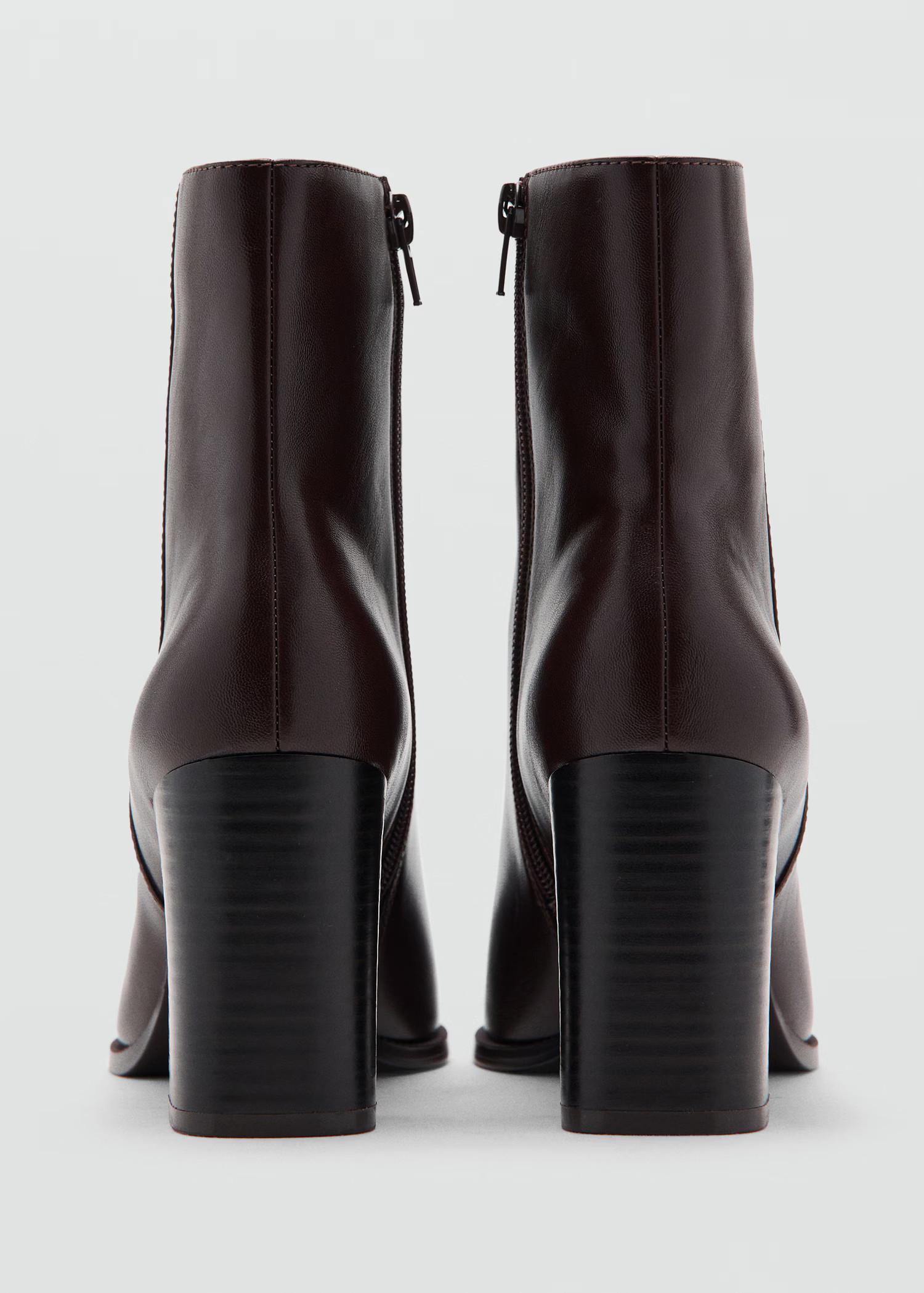 Ankle boots with block heel | MANGO (UK)