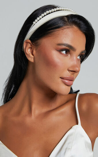 Lauren Headband - Pearl Double Headband in White | Showpo (US, UK & Europe)