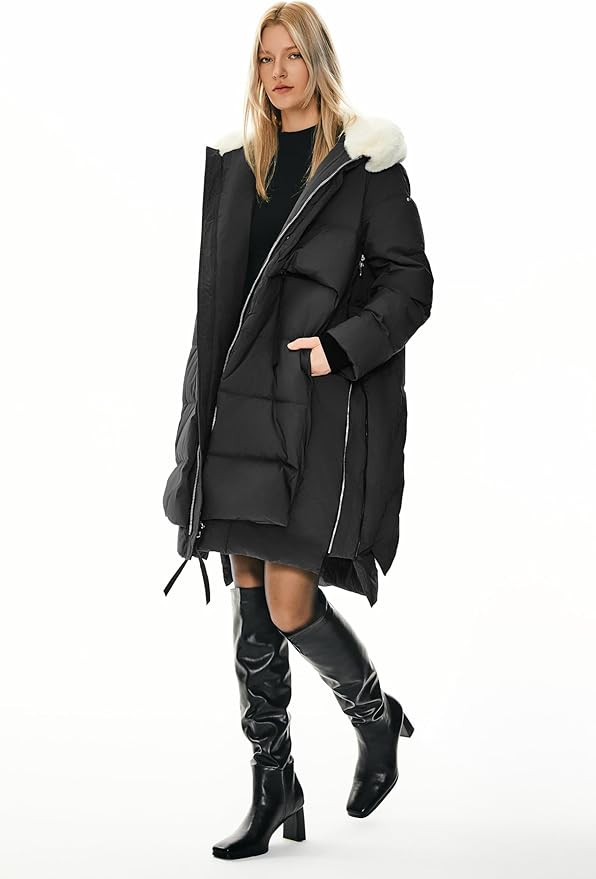 Orolay Women's Long Down Jacket Winter Puffer Jacket Warm Faux-Fur Collar Coat | Amazon (US)
