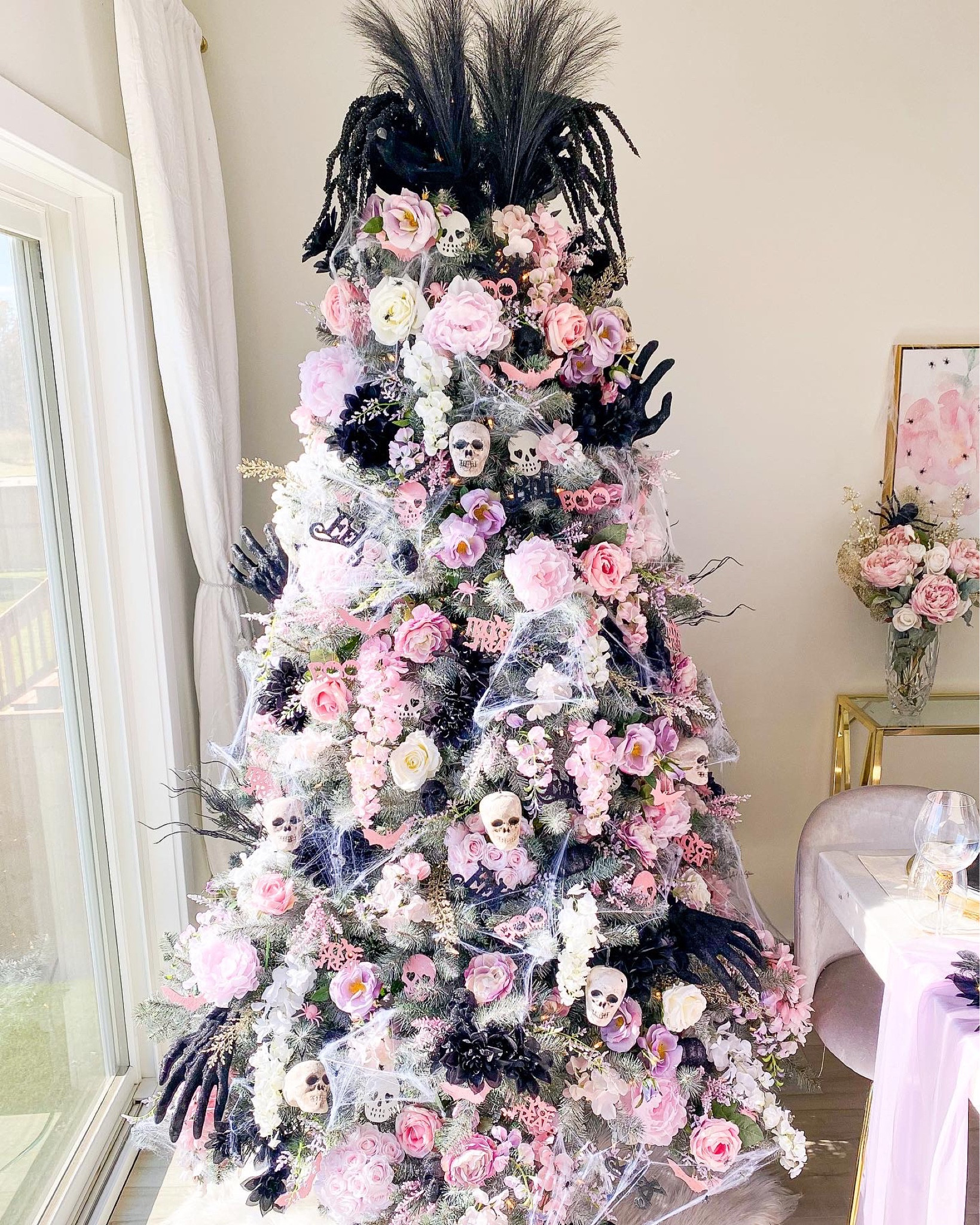 This is Halloween. This is 𝓗𝓪𝓵𝓵𝓸𝔀𝓮𝓮𝓷! 🕸🕷💀🌸💜

#LTKhome #LTKHalloween #LTKHoliday