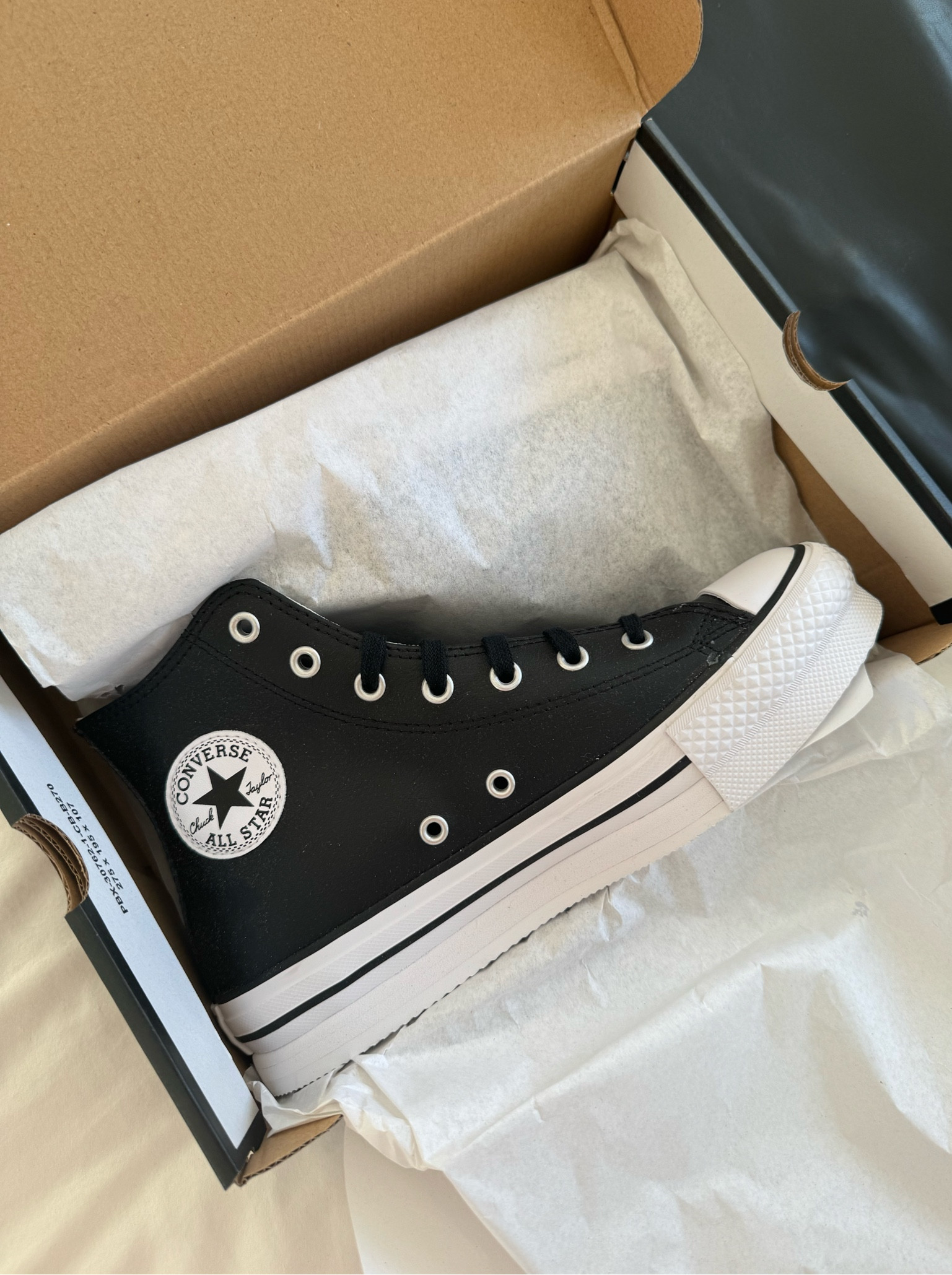 A must have this season ⭐️ on sale too!

#LTKGiftGuide #LTKHolidaySale #LTKfindsunder50