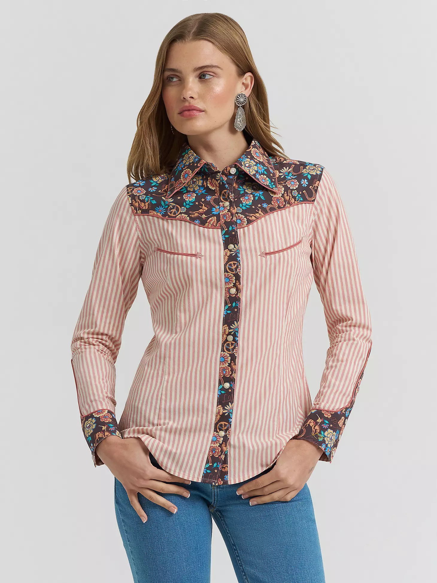 Lainey Wilson x Wrangler Prairie Print Western Snap Shirt | Wrangler