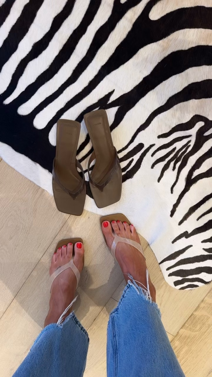 The perfect elevated kitten heels that go with everything 💯 I’ve been wearing these non stop in all my reels since getting them! 