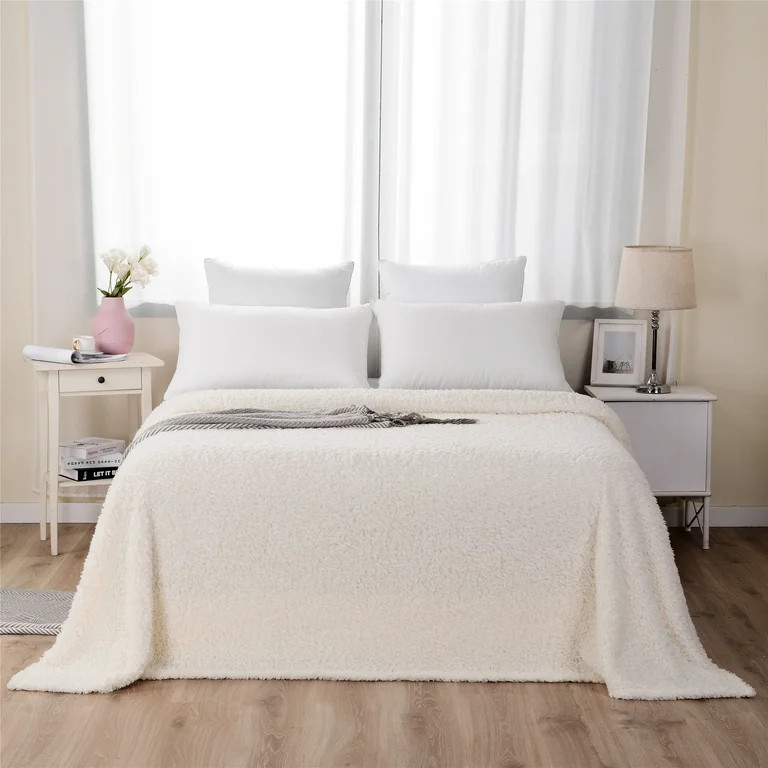 Mainstays Beige Solid Print Polyester Bed Blanket, King, Machine Washable - Walmart.com | Walmart (US)