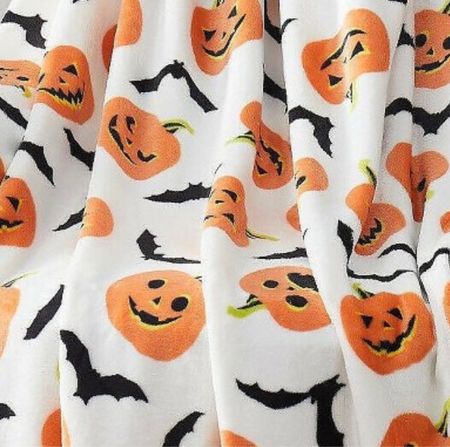 Adding blankets is another easy and inexpensive way to get festive! Target is my favorite place to find comfy and aesthetically pleasing blankets.

Fall decor, Autumn, Halloween, Bats, Pumpkins

#LTKfamily #LTKSeasonal #LTKhome