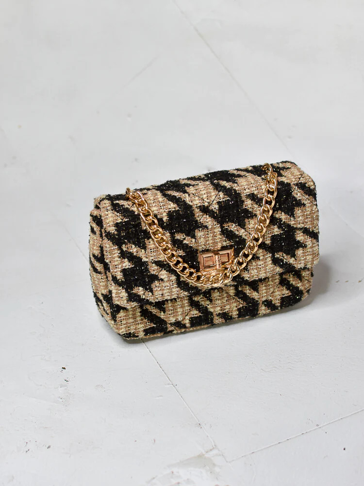 Suki Bouclé Houndstooth Bag | Confête