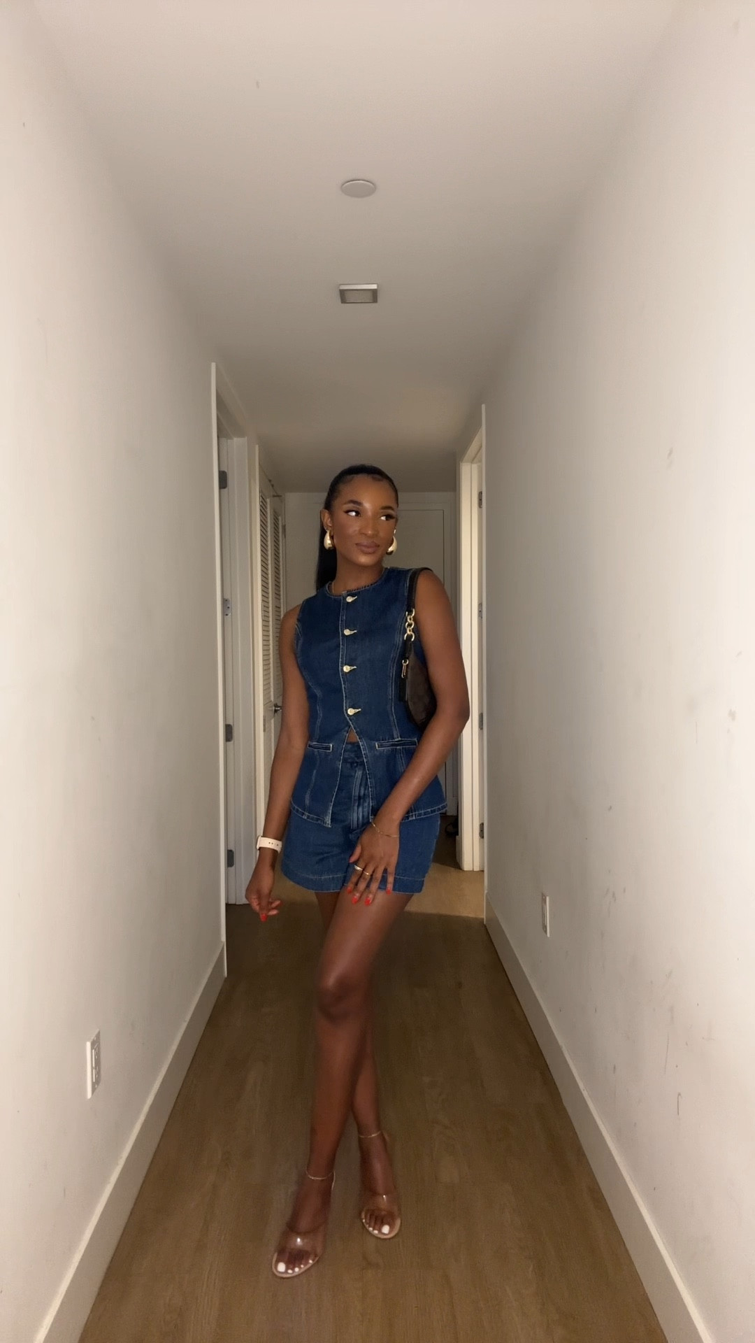 Denim on denim outfit. 🫶🏾

#LTKSeasonal #LTKStyleTip #LTKGiftGuide