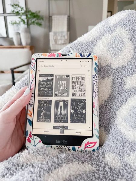 Cozy rainy spring day must haves! Throw blanket - kindle - kindle cover - books

#LTKhome #LTKstyletip #LTKunder50