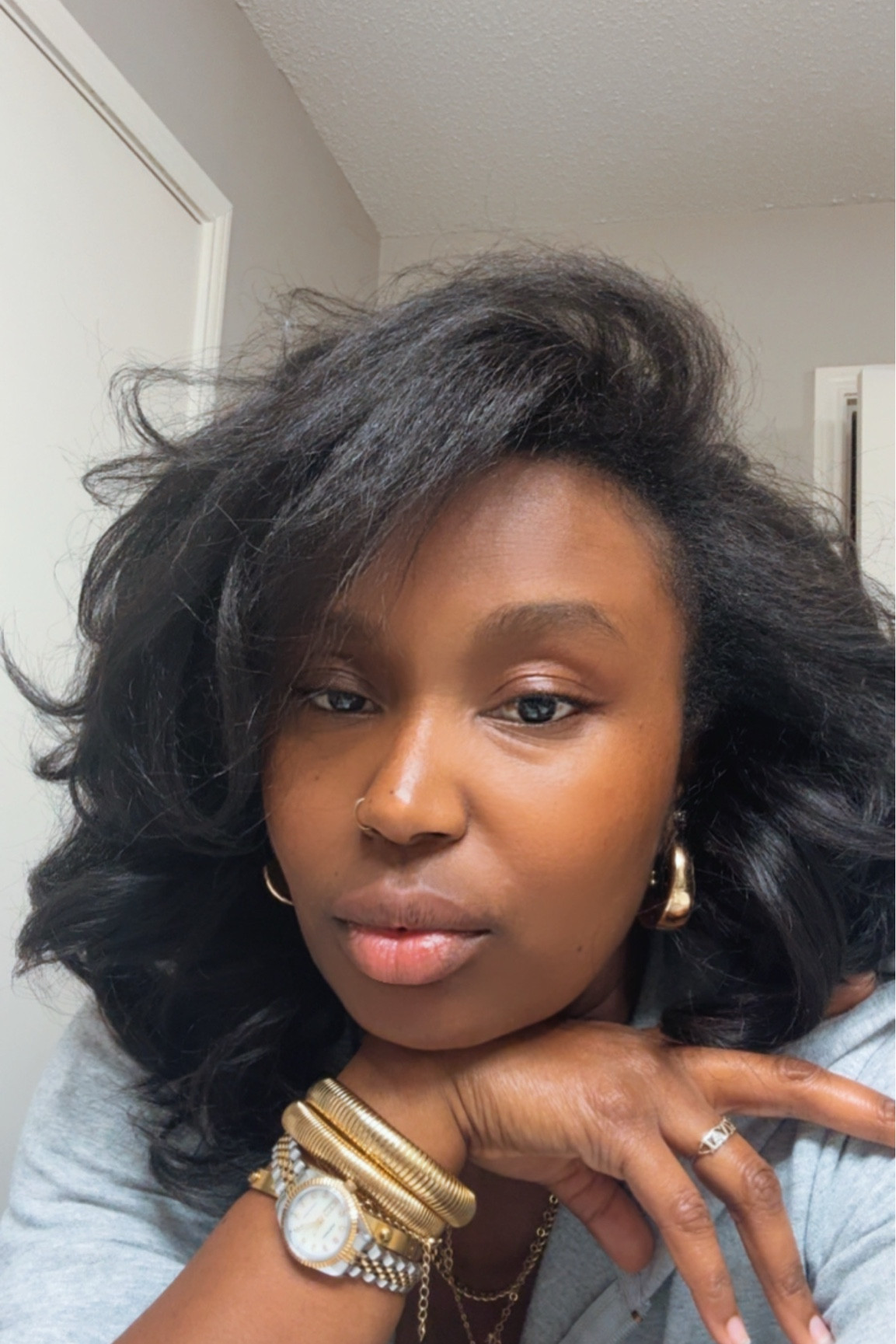 Sleepy Selfie fill of gold! ✨

#LTKStyleTip #LTKFindsUnder50 #LTKSaleAlert