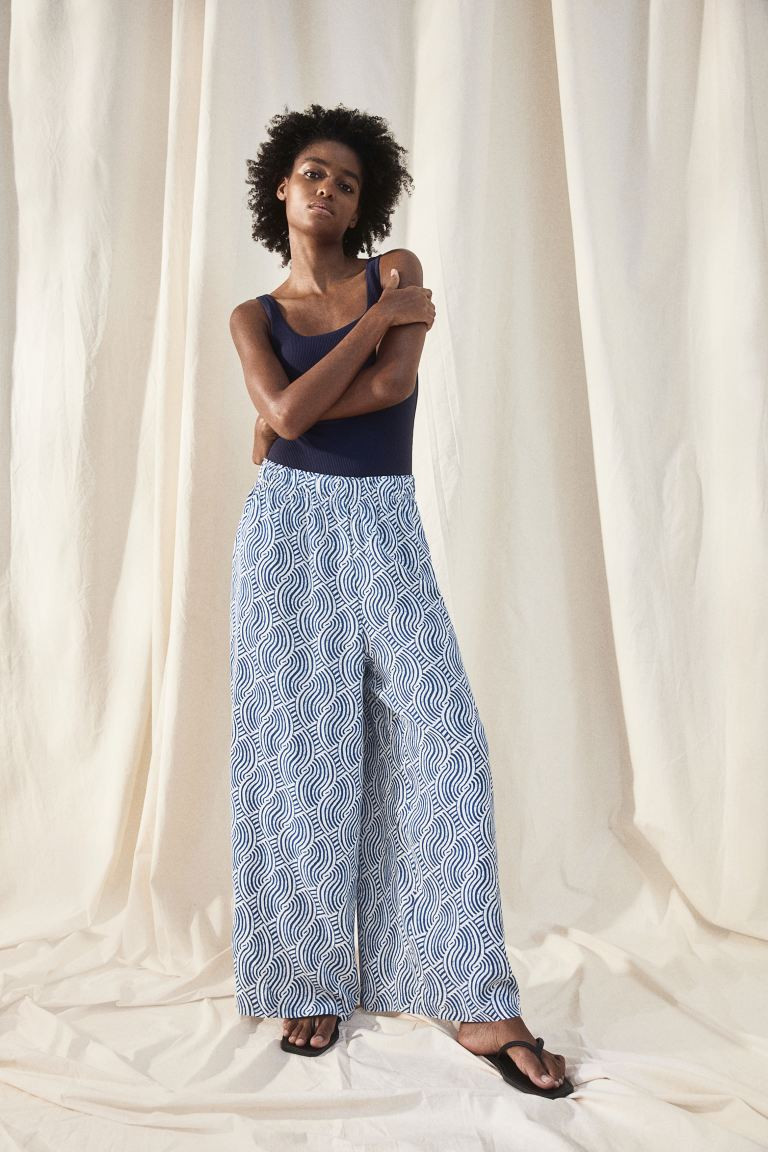 Cropped pull-on trousers | H&M (UK, MY, IN, SG, PH, TW, HK)