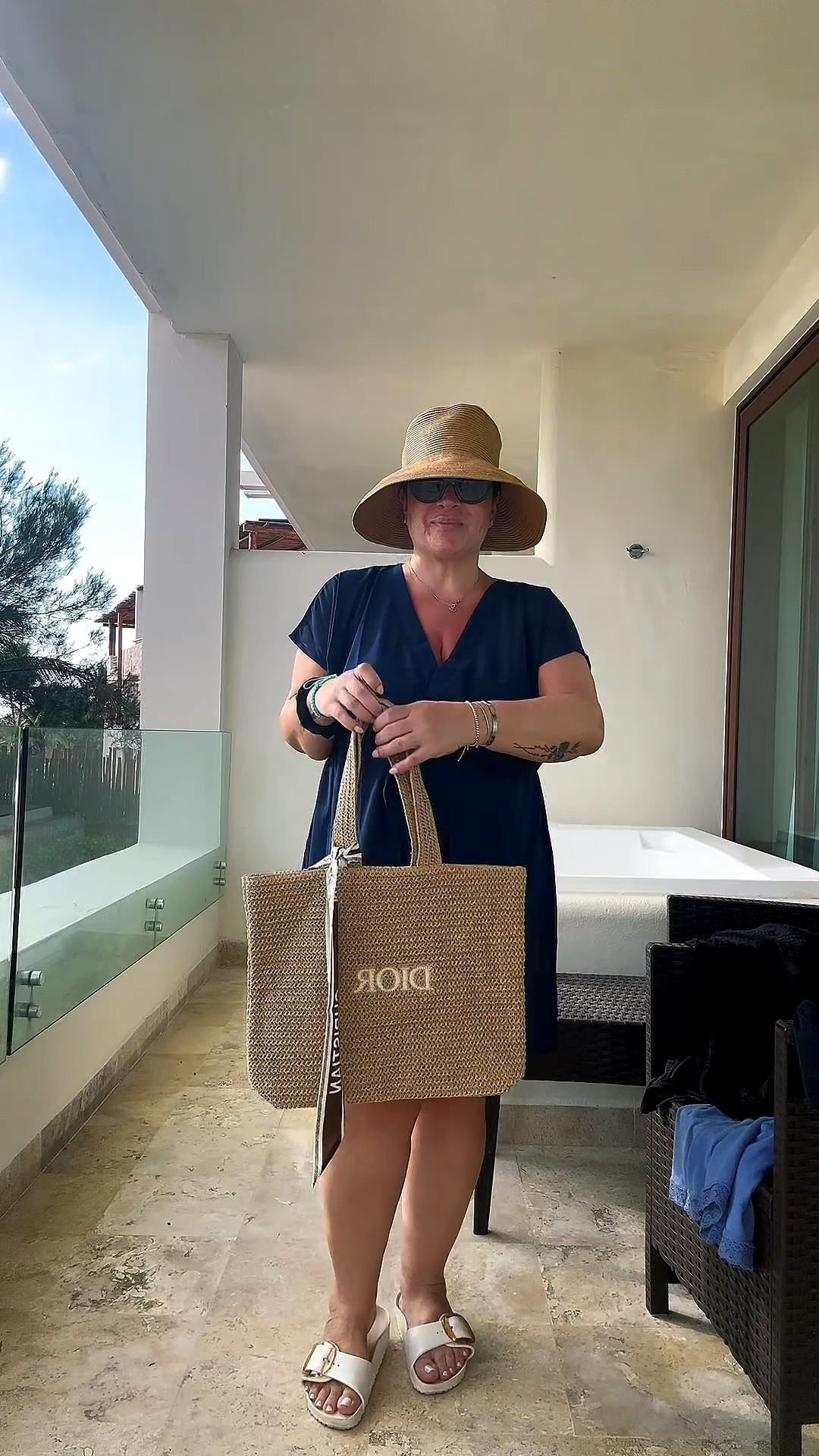 I’m never late for the 🏖️ 🏝️