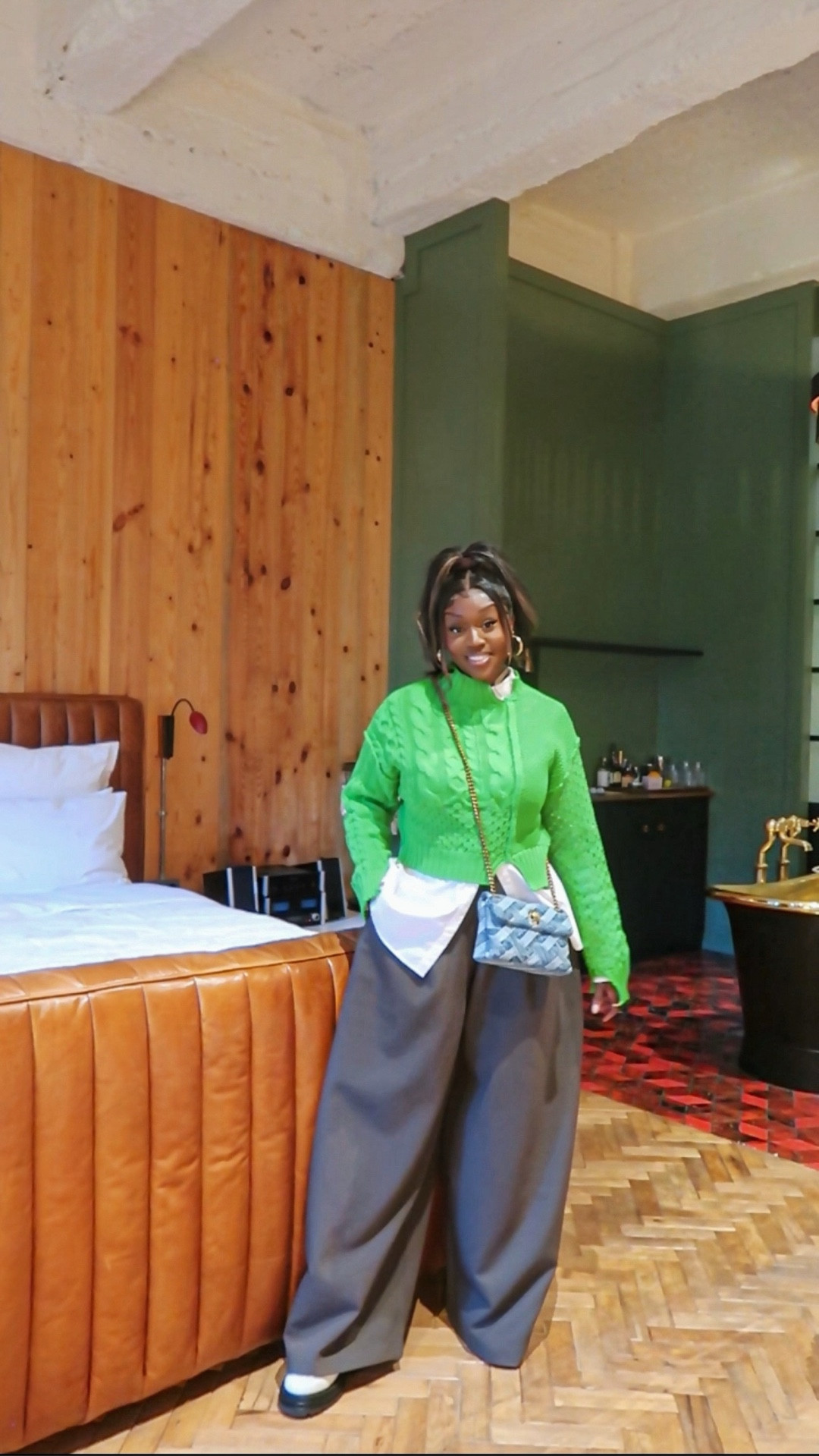 Who said you can’t wear bright colours in winter? 🧑🏾‍🎤🩶 #ootd #outfitinspo

#LTKmodest #LTKwinter #LTKstyletip