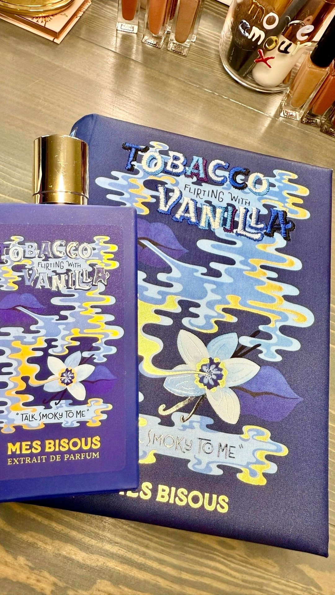 Sweet meets smoky. Vanilla + tobacco perfection 💋

ScentStory #MesBisous #PerfumeTok #FragranceAddict #TalkSmokyToMe #VanillaPerfume #PerfumeLover  #ad