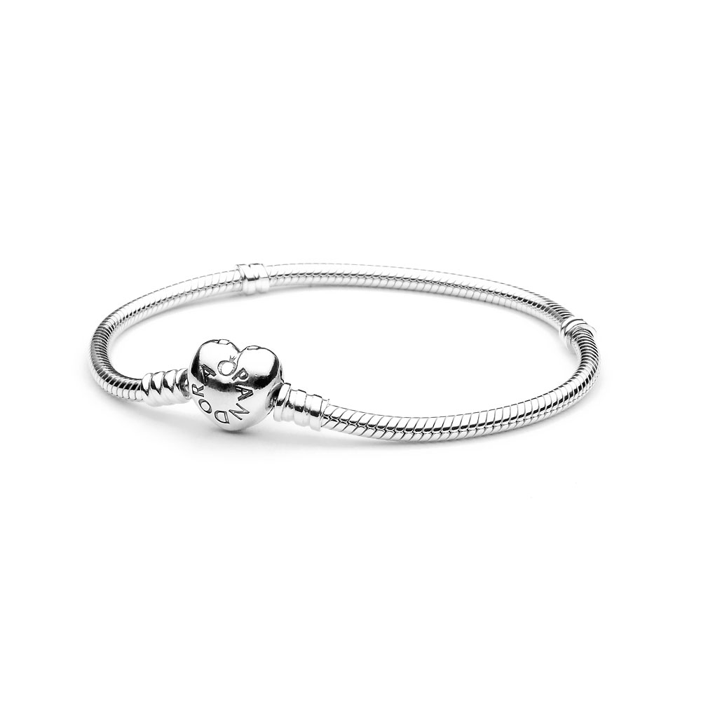 Pandora Moments Heart Clasp Snake Chain Bracelet | Pandora (US)