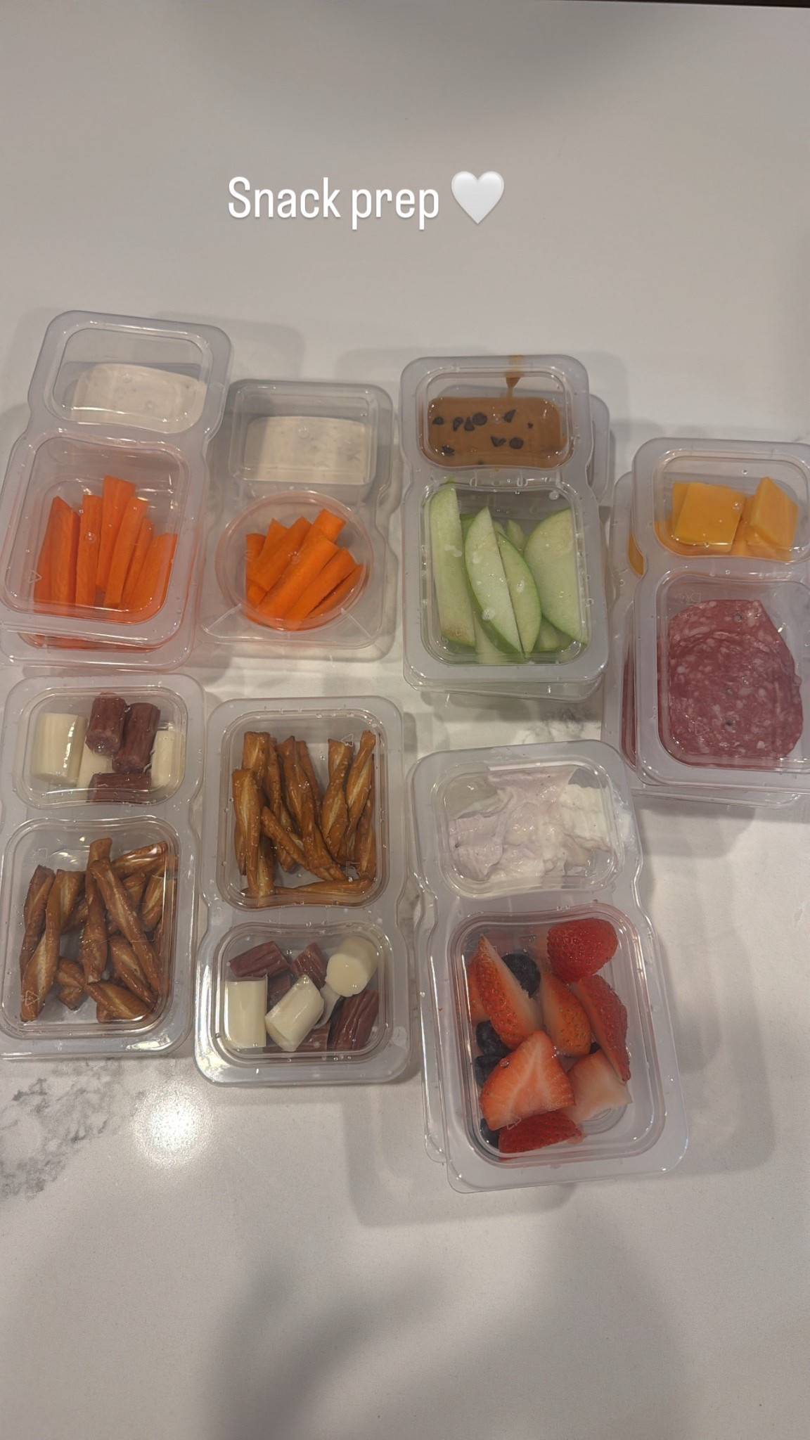 Love these snack containers, they come in a larger size than the previous ones so they hold more which I love!! 

#LTKfoodie #LTKKids #LTKdayinmylife