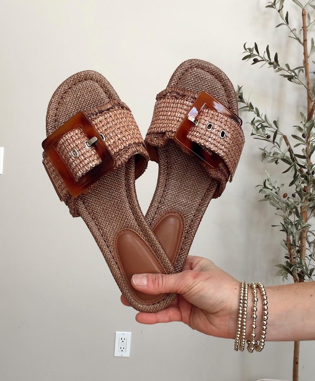 The cutest spring sandal from Amazon! Runs true to size.



#LTKOver40 #LTKSeasonal #LTKootd
