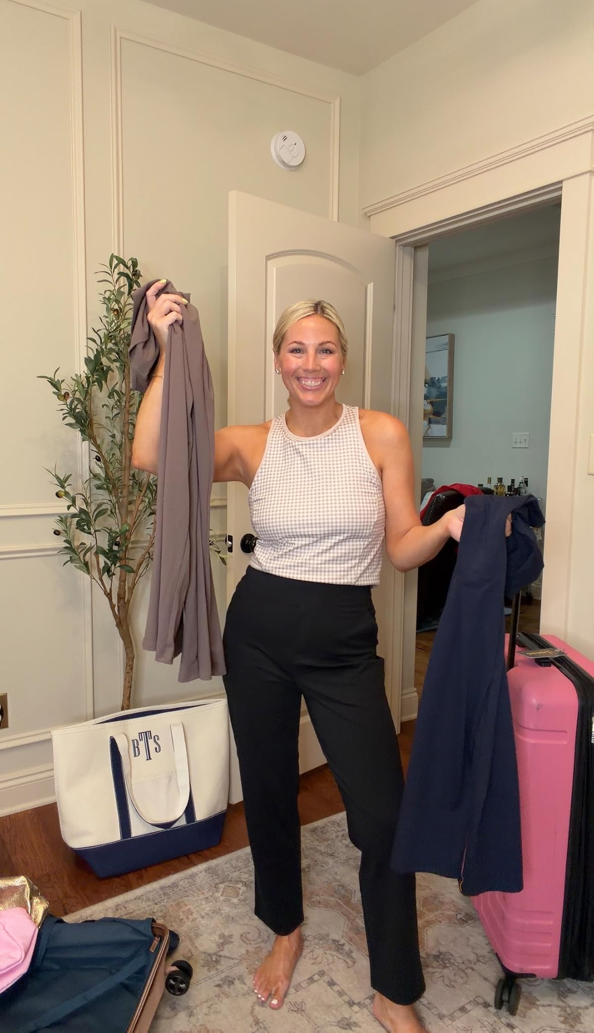 Amazon comfy work pants!! Wearing size small regular 🤩

#LTKdayinmylife #LTKootd #LTKmomlife
