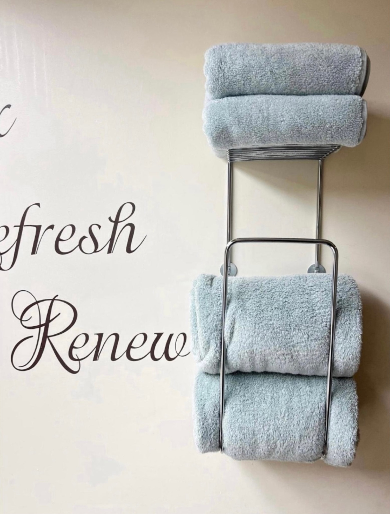 My towels are on major sale today! Kohl’s Friends & Family Sale! Use code: FRIENDS20 at checkout for 20% off! home decor, neutral home decor, home refresh, sale, Kohl’s, neutral towels, these towels look nice and are such good quality. I own them in multiple colors. #LaidbackLuxeLife

Follow me for more fashion finds, beauty faves, lifestyle, home decor, sales and more! So glad you’re here!! XO, Karma

#LTKhome #LTKfindsunder50 #LTKsalealert