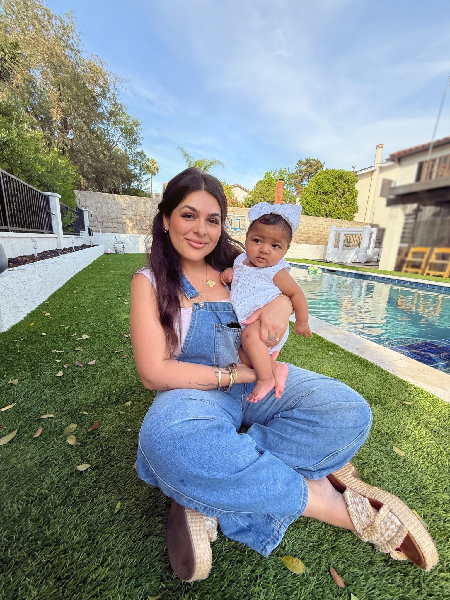 FP Dupe Barrell Jean Overalls 

#LTKmomlife #LTKdayinmylife #LTKootd