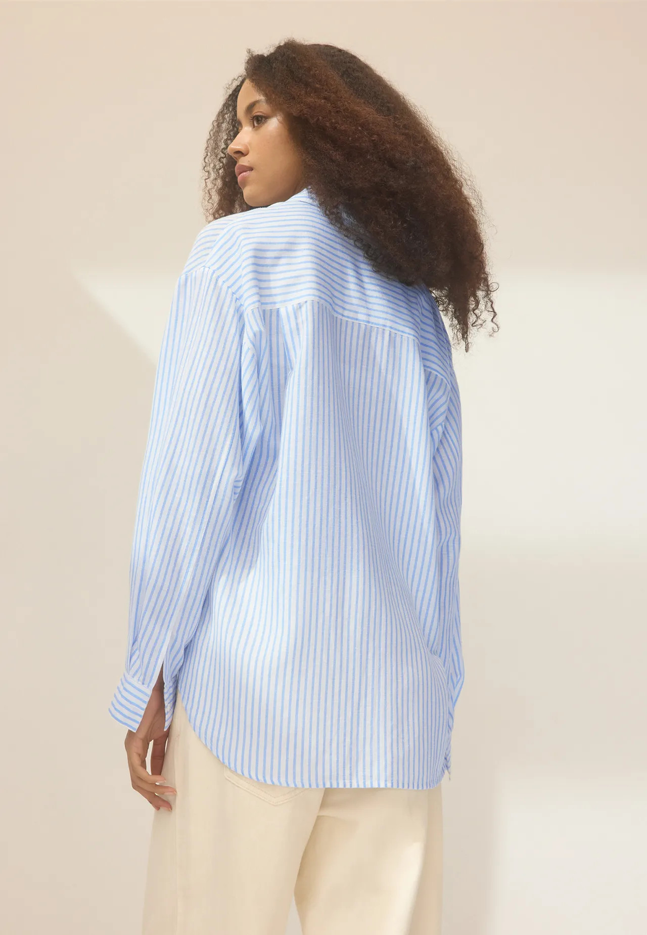 Linen-effect shirt - Women's fashion | Stradivarius United Kingdom | Stradivarius (UK)