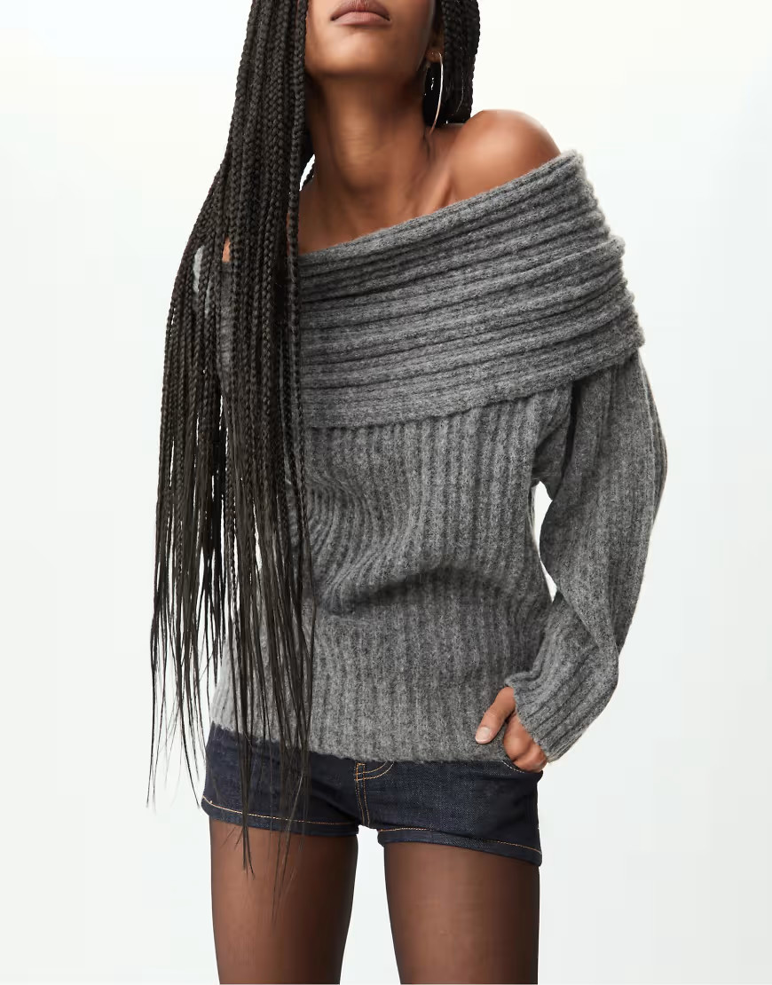 Stradivarius Asymmetric knit off-the-shoulder sweater in grey | ASOS (Global)