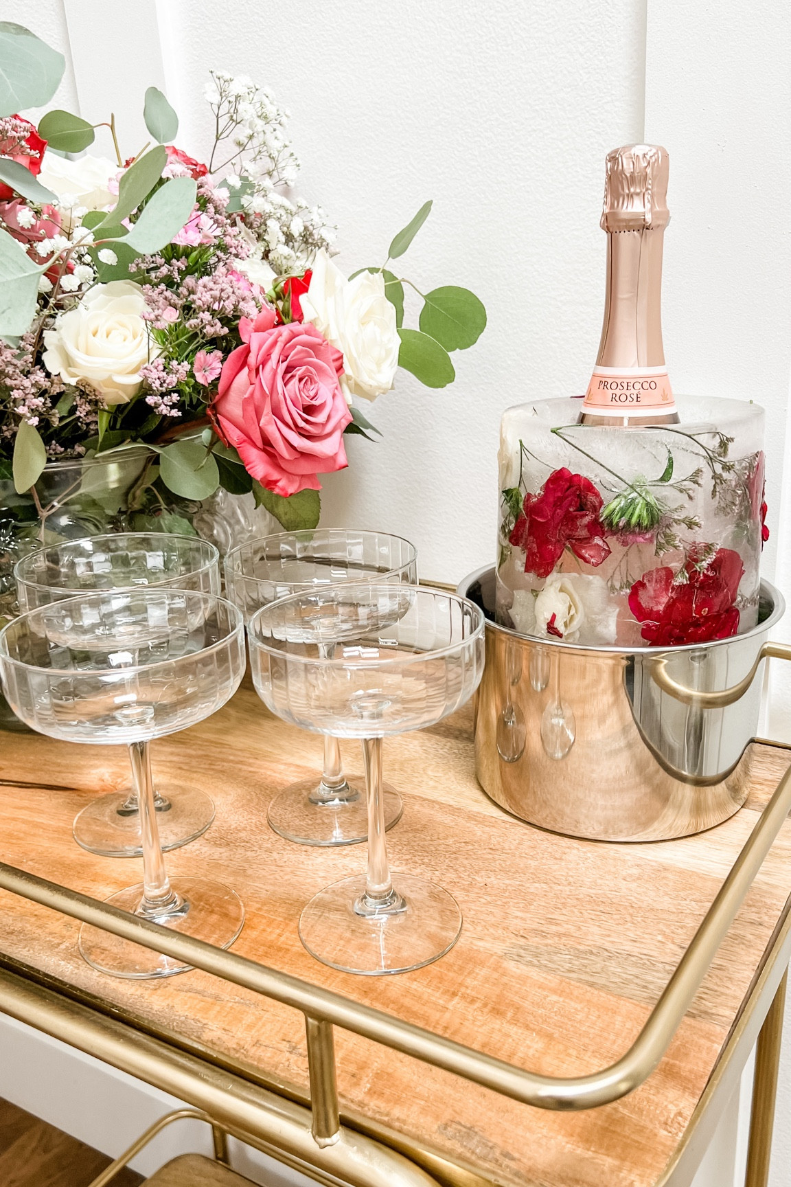 Mother’s Day hosting #mothersday #mothersdayhosting #mothersdayidea #hosting #hostingideas

#LTKhome #LTKunder50 #LTKstyletip
