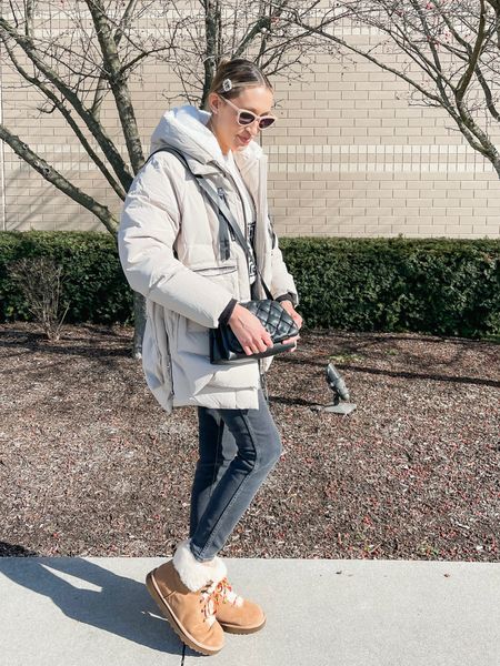 Amazon winter coat, black high rise jeans from madewell, ugg boots, cat eye sunglasses, winter outfit 

#LTKstyletip #LTKSeasonal #LTKunder100