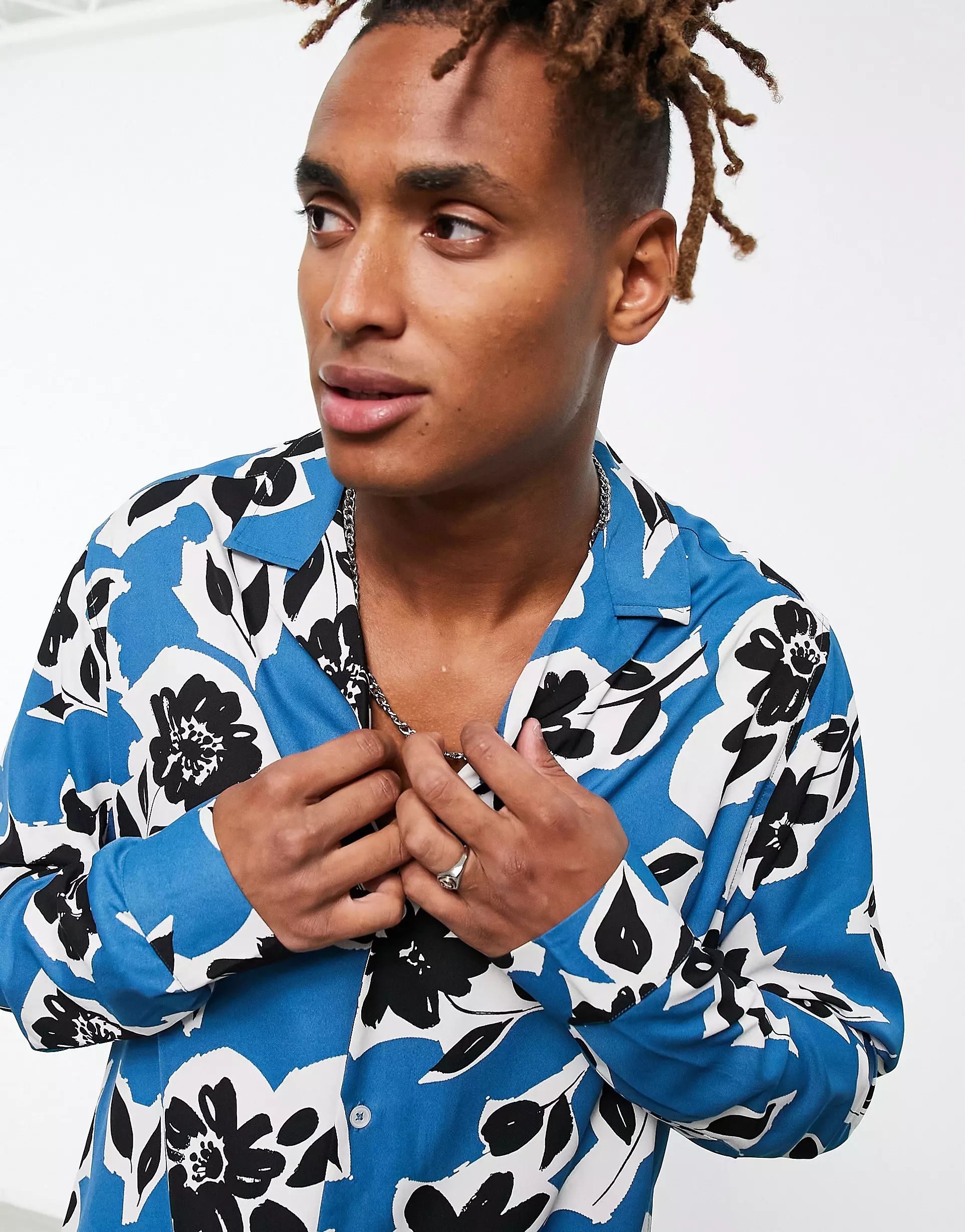 ASOS DESIGN relaxed camp collar shirt in blue floral print | ASOS (Global)