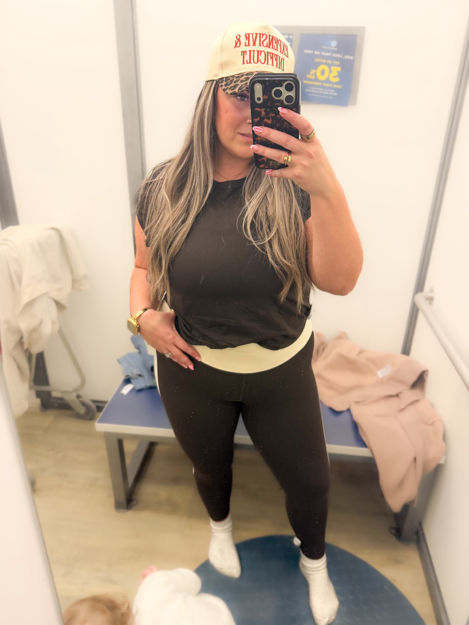 RUN to Old Navy for this one 🤎
These leggings are SO flattering (snatch you in without feeling tight) + the perfect everyday tee. Wearing this on repeat. Linked !

#LTKSaleAlert #LTKootd #LTKMidsize