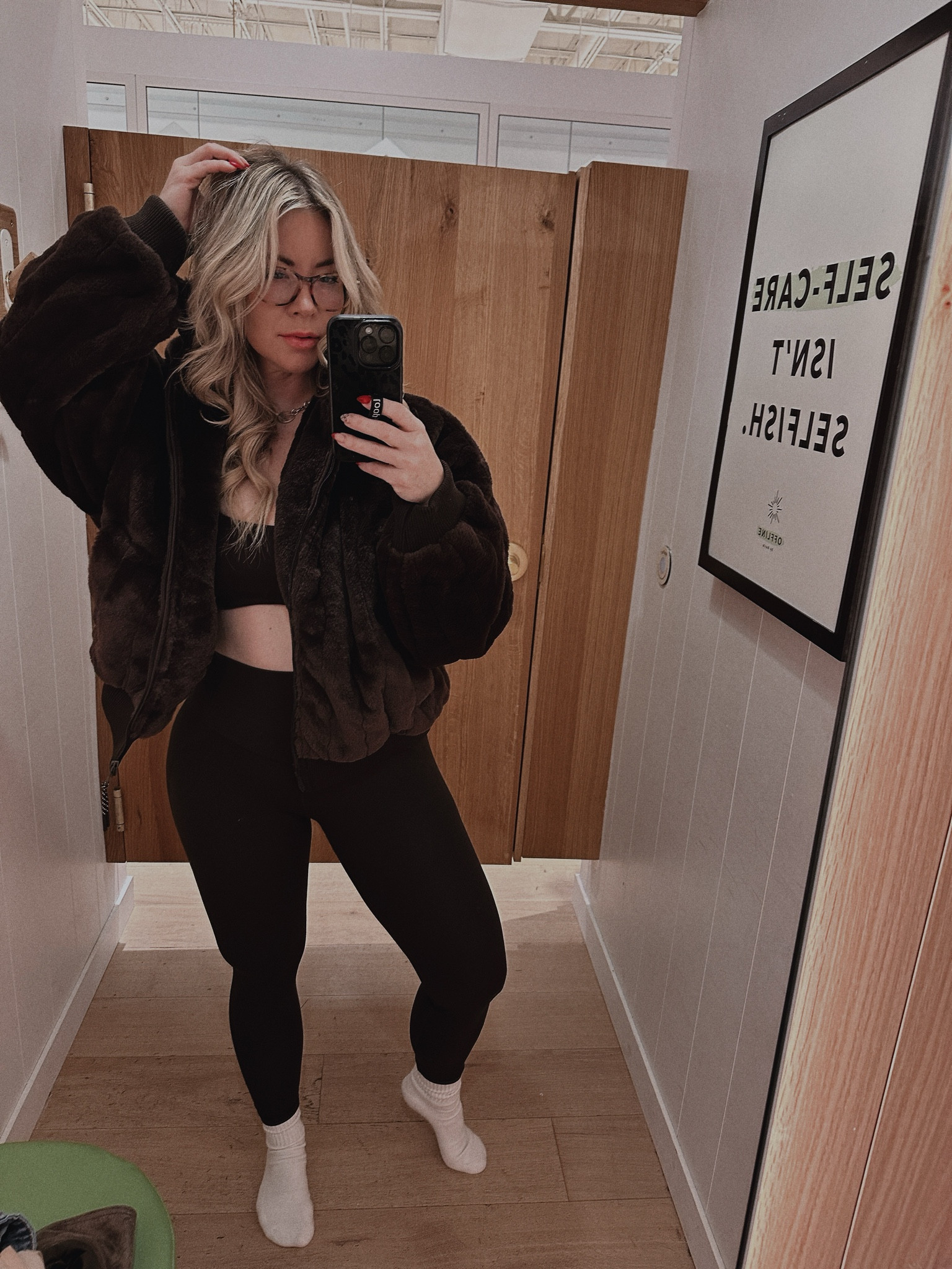 Alo look for less, aerie, offline, active ware

#LTKSaleAlert #LTKGiftGuide #LTKfitnessgoals