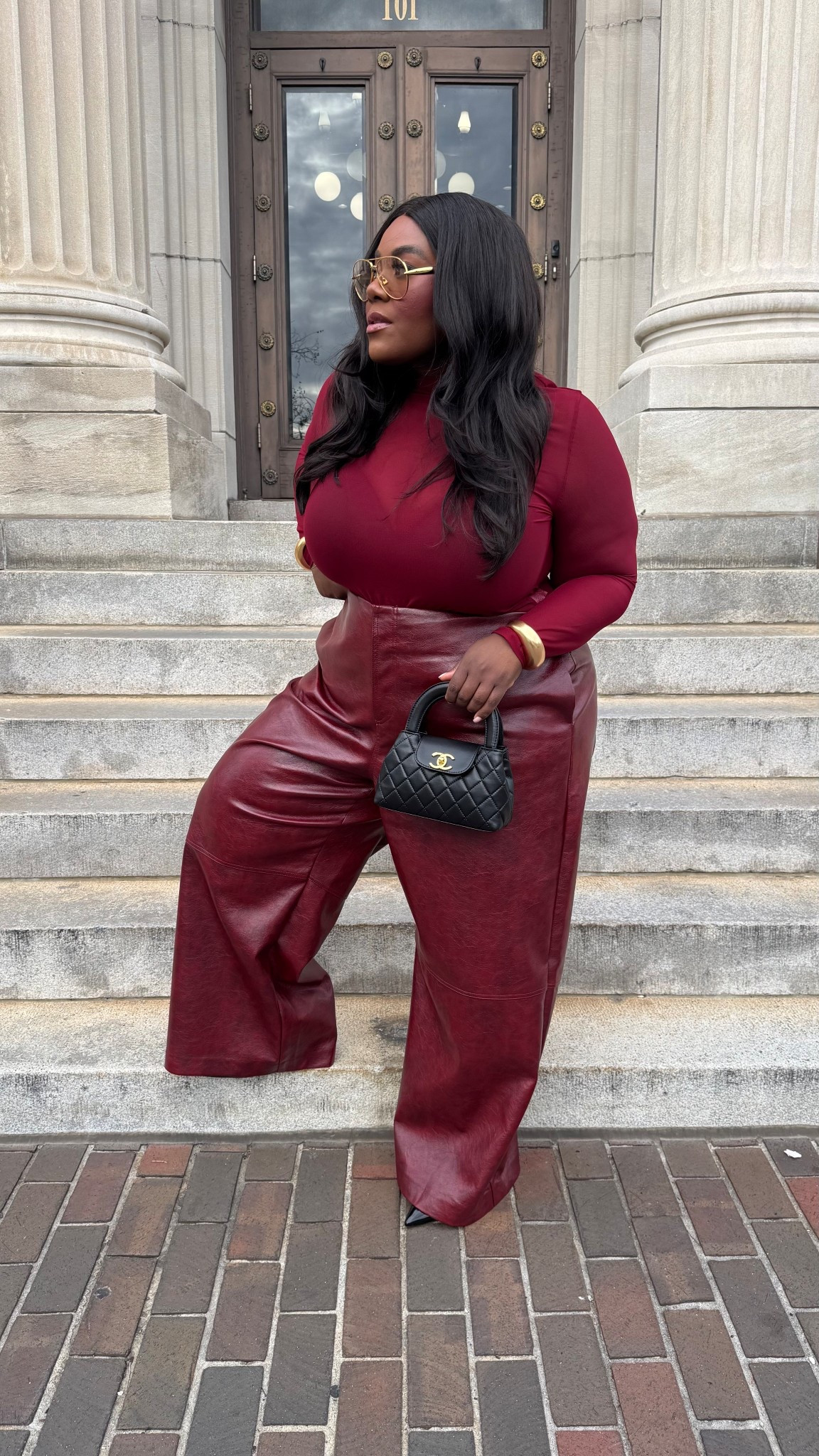 when in doubt monochrome it out - love this outfit 

top XXL
pants 20 but 18 would be better 



#LTKPlusSize #LTKSaleAlert