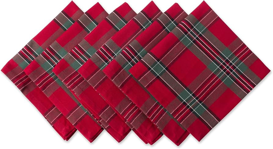 DII Farmhouse Christmas Plaid Dining Table & Kitchen Décor, Holiday Napkin Set, 18X18, Red & Gre... | Amazon (US)