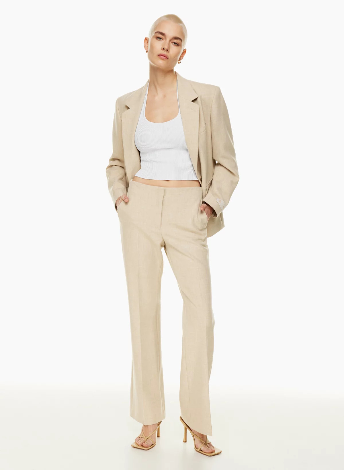 SCULPT KNIT BACKLESS HALTER TOP | Aritzia