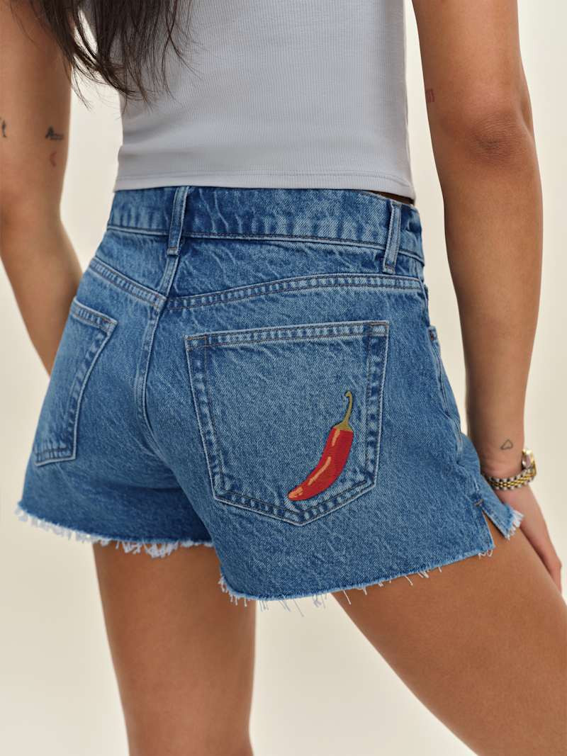 Sutton Low Rise 2.5” Slouchy Jean Shorts | Reformation (Global)