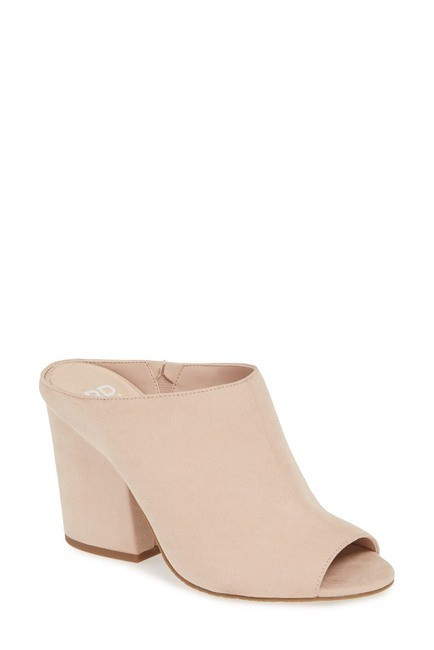 Gretta Mule Sandal | Nordstrom Rack