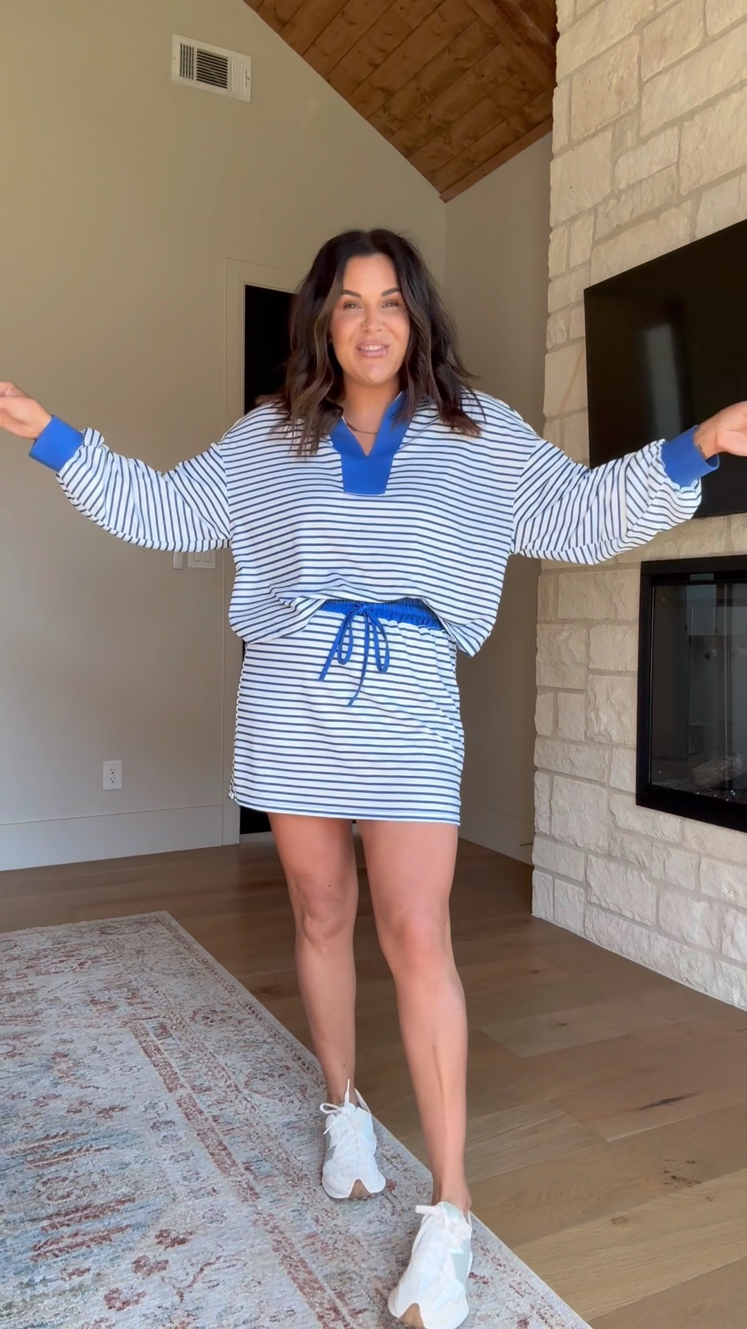 Cutest lil Amazon set for any game day event or just weekday school pickup!
The skirt runs smaller in the waistband than I like, so I prefer the XXL size


#LTKFindsUnder50 #LTKStyleTip #LTKMidsize