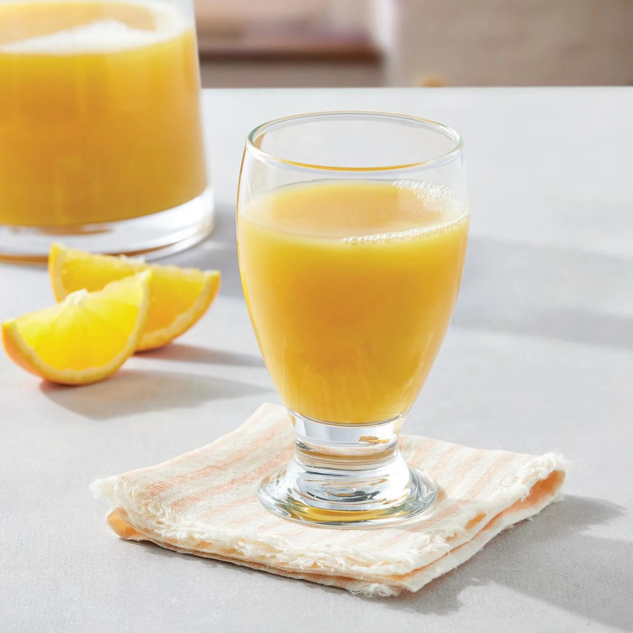 Better Homes & Gardens 4-Piece Clear Glass Drinkware Set | Walmart (US)