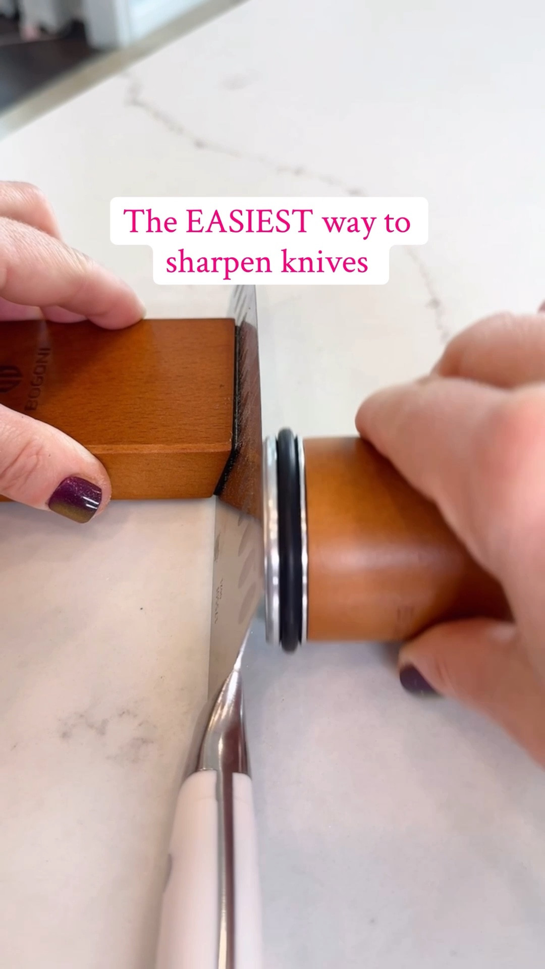 The best way to sharpen knives! No skill required… just glide and go! A kitchen and cooking essential and just have in the kitchen.

#LTKHome