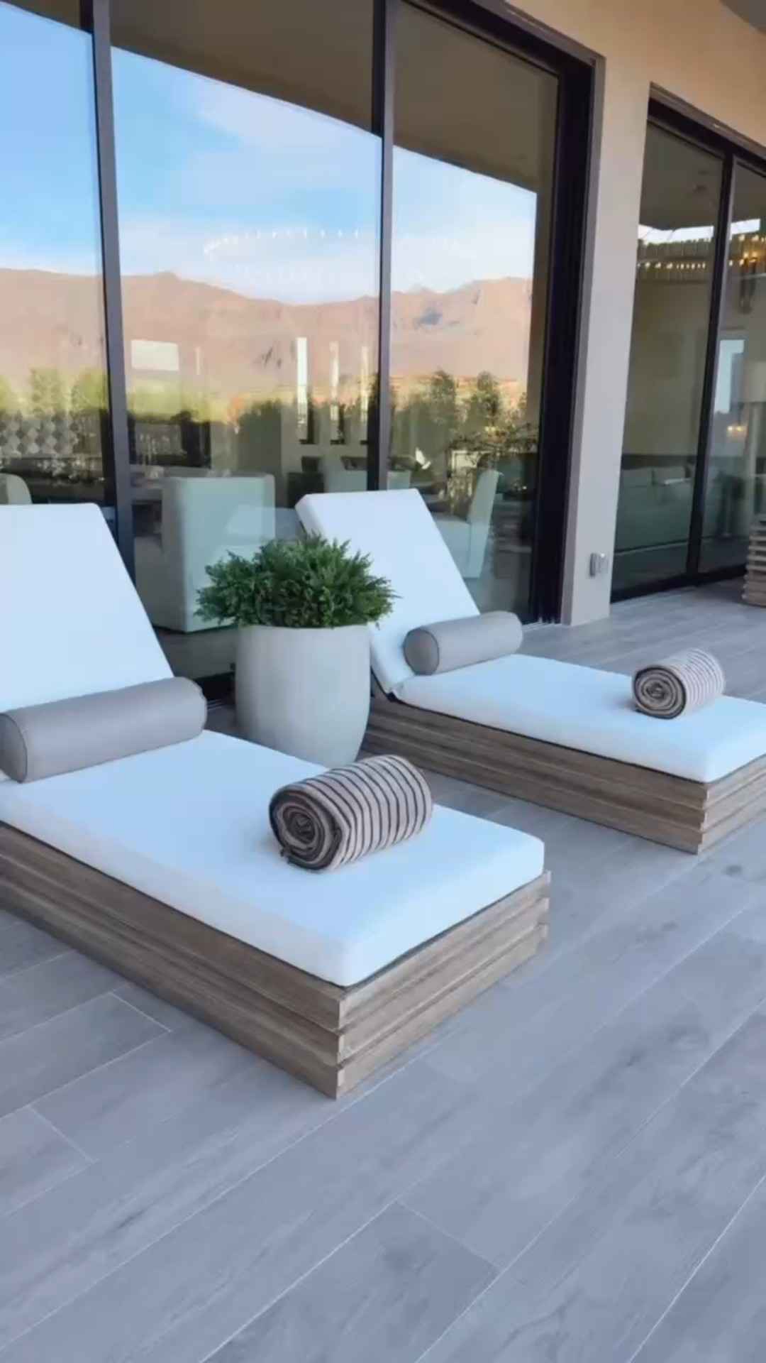 I love my new chaise lounge chairs from Wayfair! So stylish and comfortable for those stunning days ✨

Chaise lounge chair. Patio chairs. Outdoor Finds. Outdoor Furniture. Patio Finds. 


#LTKHome