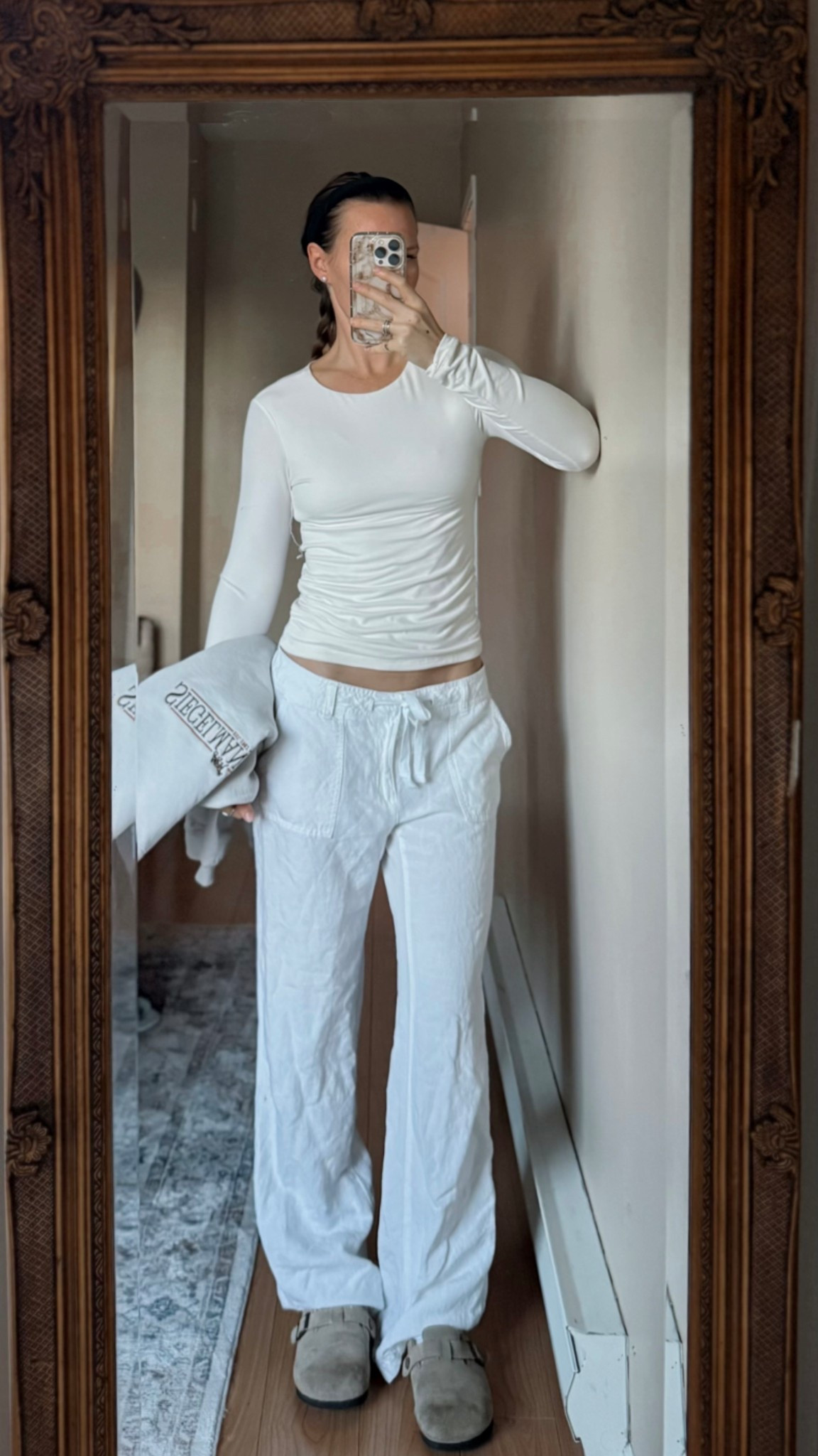 Cozy travel fit 

#LTKcanada #LTKstyletip