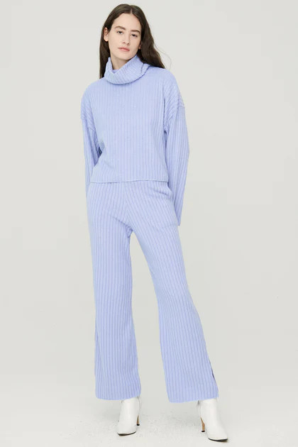 Janet Slit Relaxed Fit Pants | Storets (Global)