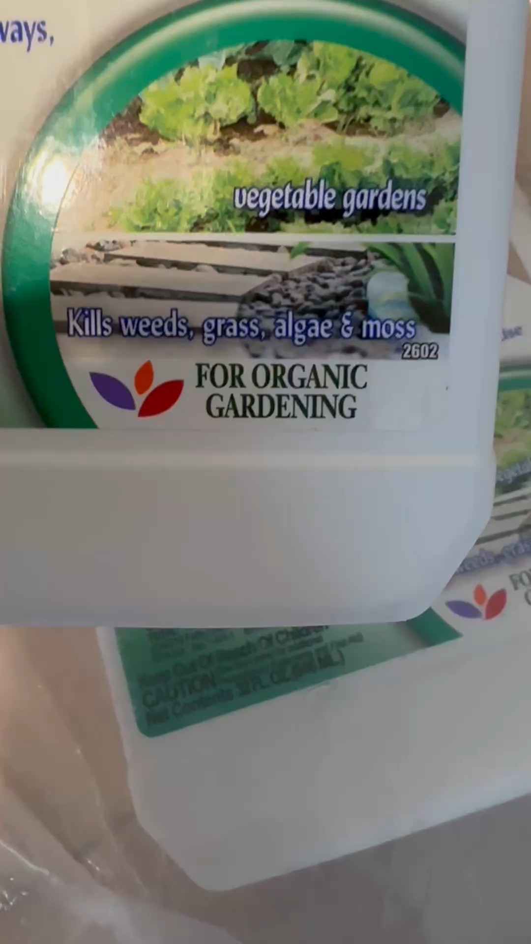 I finally found an organic weed killer that works!!!!!! I found this on @loweshomeimprovement! I saw results in only 12 hours 😱😱🤯🤯🙌🏻🙌🏻 I’m so thrilled to have found this one!!! #ad #LowesPartner

#LTKSeasonal #LTKSaleAlert #LTKHome