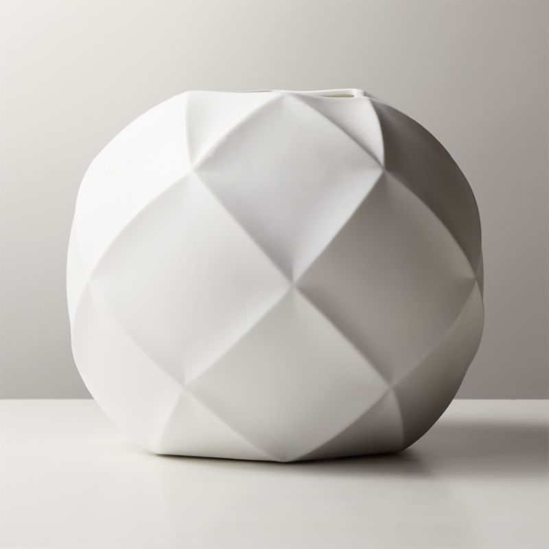 Delos White Vase + Reviews | CB2 | CB2