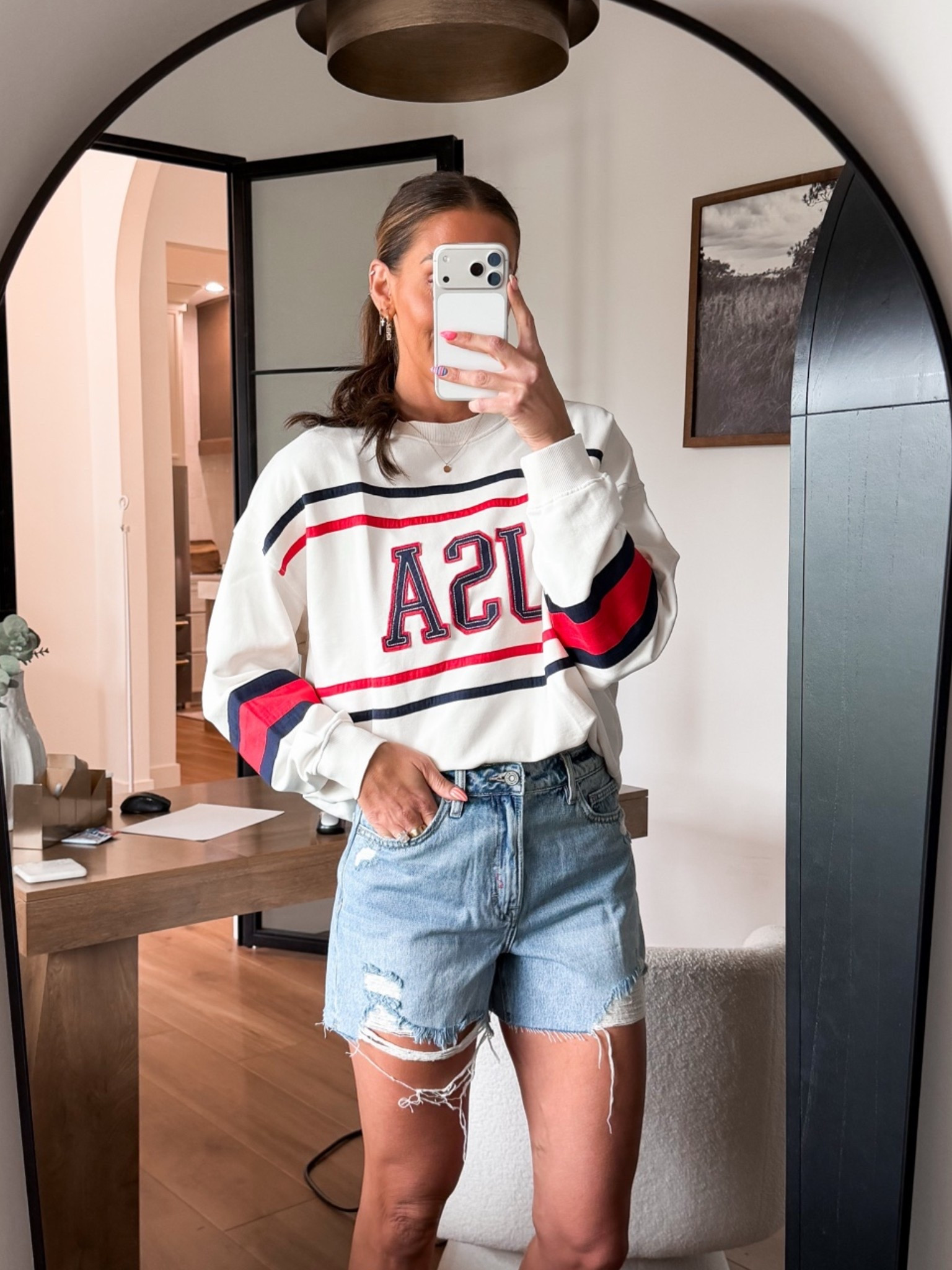 USA Sweatshirt-medium

#LTKootd #LTKSeasonal