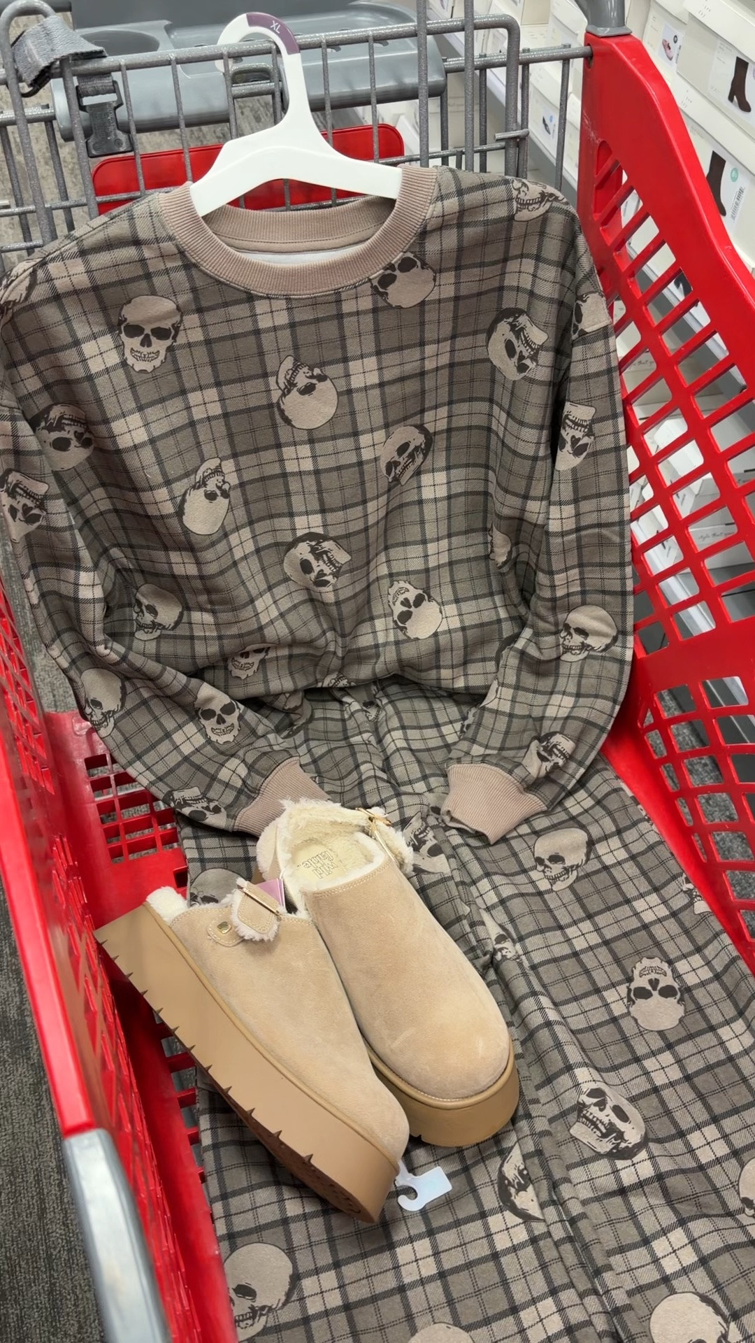 Target matching sweatshirt and wide leg sweatpants with plaid skull print for Halloween, spooky season #targetstyle