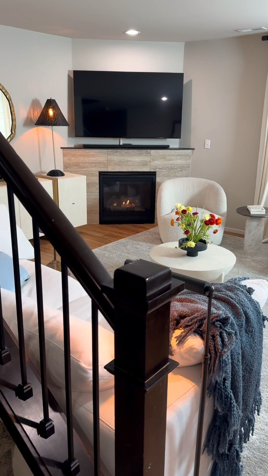 Shop the look 
Cozy living room refresh 🌿💙 Added subtle blue accents and fresh blooms for a calming vibe. Linked my favorite decor pieces + florals so you can recreate this look in your own space ✨ Shop it all on LTK

#LTKhome #LTKdecor #LTKlivingroom #LTKstyle  
#CozyHome #BlueDecor #LivingRoomRefresh #CuratedHome  
#StyledSpaces #InteriorInspo #CozyCorners 

#LTKStyleTip #LTKHome