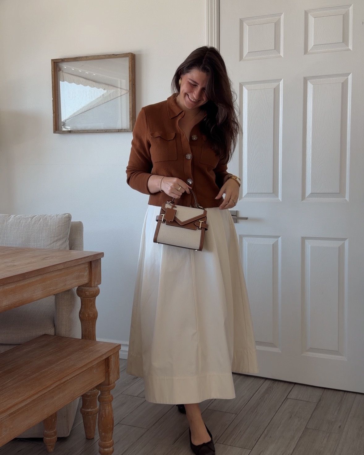 Recent outfits & moments with the new Emilie double flap by @letanneur, one of my favorite French brands 👜

It’s been a dream piece of mine for years, and now that it’s part of my wardrobe, it feels exactly as I imagined, effortless, polished, and easy to wear with everything 🤍

Part of their Spring/Summer 2026 collection, it has that perfect balance of structure and softness that makes it feel so natural to wear throughout the day! 

👜 A closer look is now live on maevawithamour.com, where I’m sharing more on the bag, the brand, and how it’s been fitting into my everyday wardrobe

🤍 Love this bag & outfits featured? Comment SHOP and I’ll send you the link, or explore the full edit through the link in bio

👉 Save and follow along for more French-inspired style, thoughtful edits, and wardrobe ideas designed to elevate your everyday

With Amour, M.

Some pieces featured in this post were kindly gifted ✨

#frenchstyle #parisianstyle #handbag #purse
