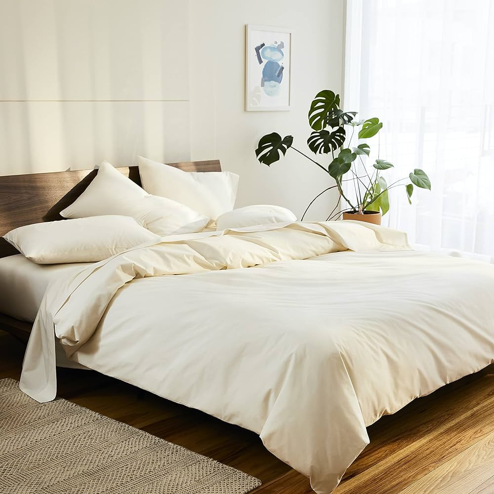 Brooklinen Bed Linen Set, Luxury Sateen Core Sheet Set in Cream, 4 Piece Set - Fitted Sheet, Flat... | Amazon (US)